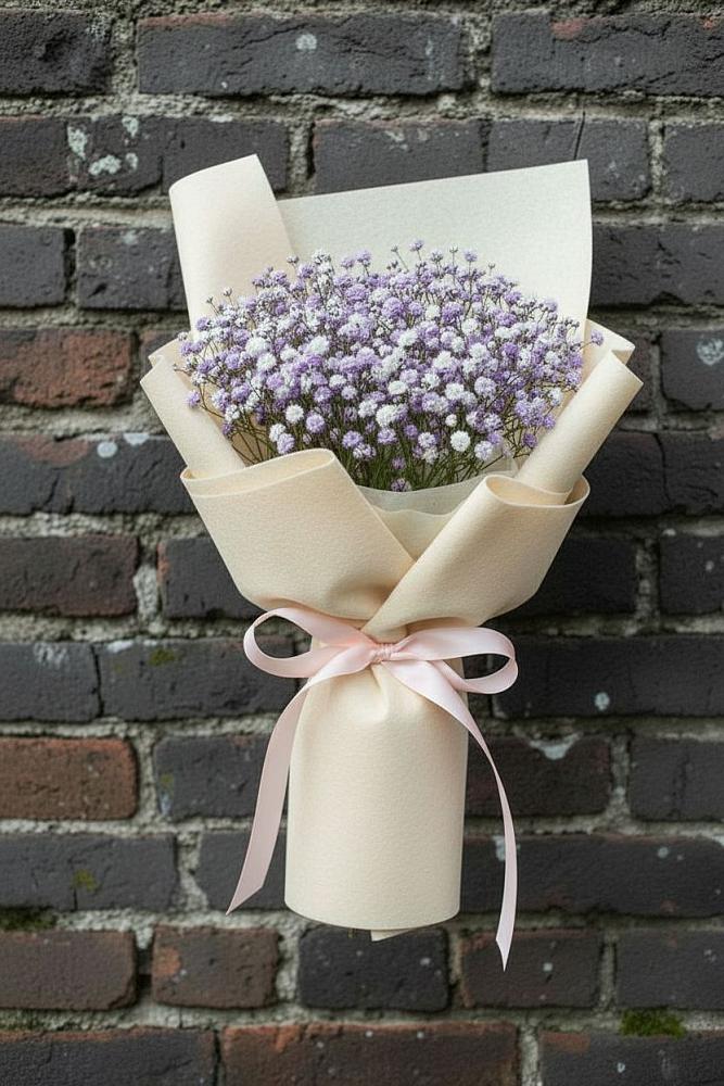 Букет цветов из: Гипсофила в Голубое