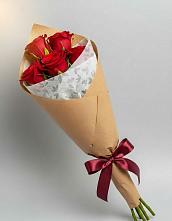 Букет цветов из:  Розы в Голубое