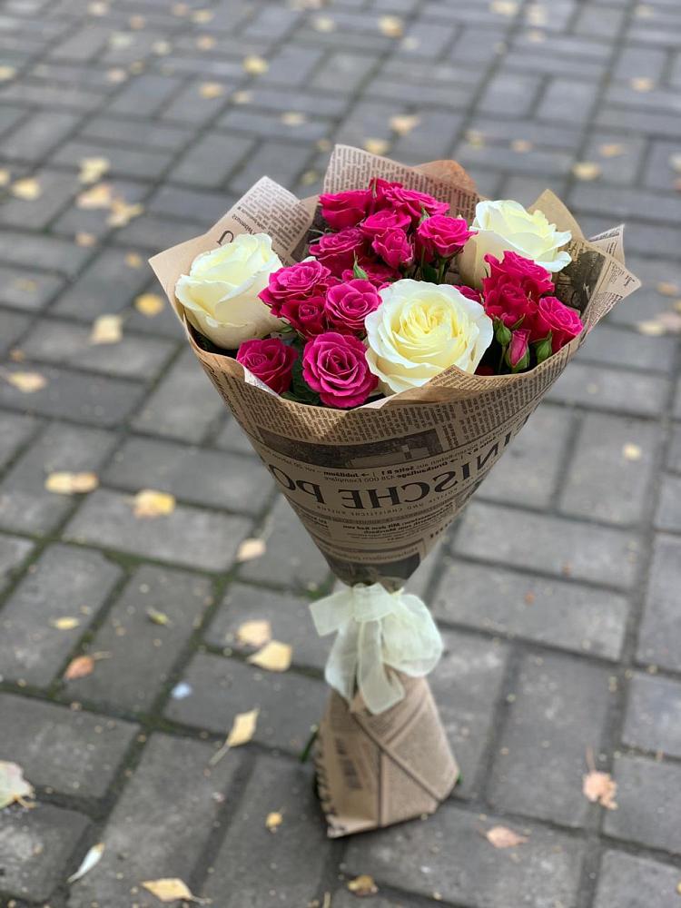 Букет цветов из: Розы в Голубое