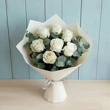 Букет Белые розы в Эвкалипте #REPLACE_PRED# Голубое