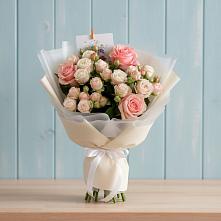 Букет цветов из:  Розы в Голубое