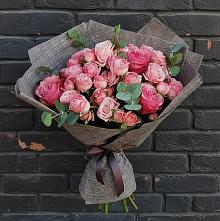 Букет цветов из:  Розы в Голубое